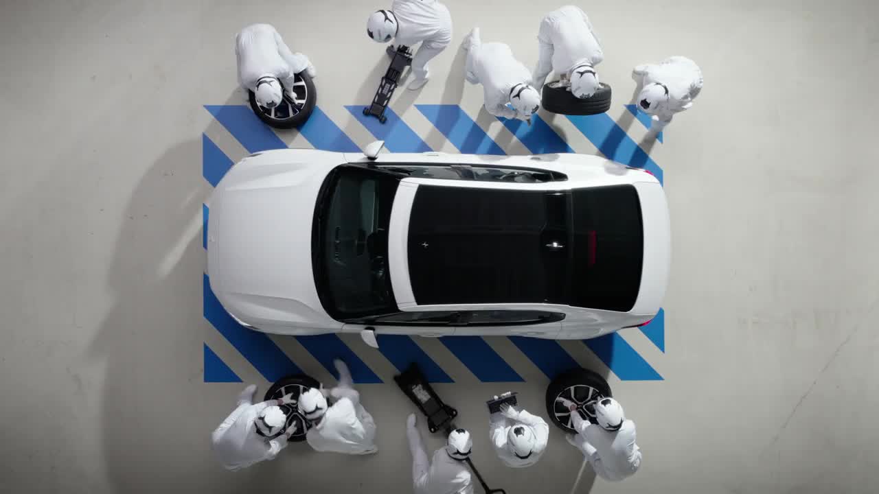 Polestar campaigns first seen Apr 2025.