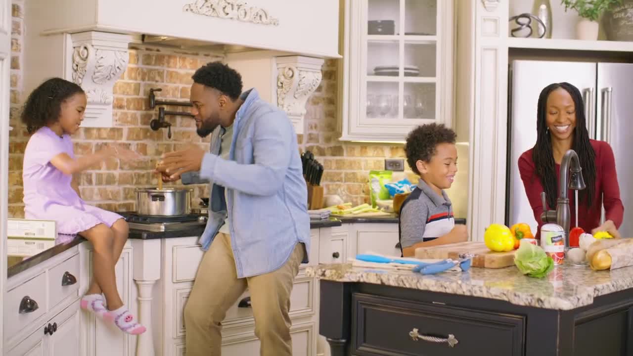 Albertsons Companies campaigns first seen Dec 2025.