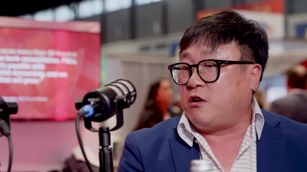 Axel Springer campaigns first seen Dec 2025.