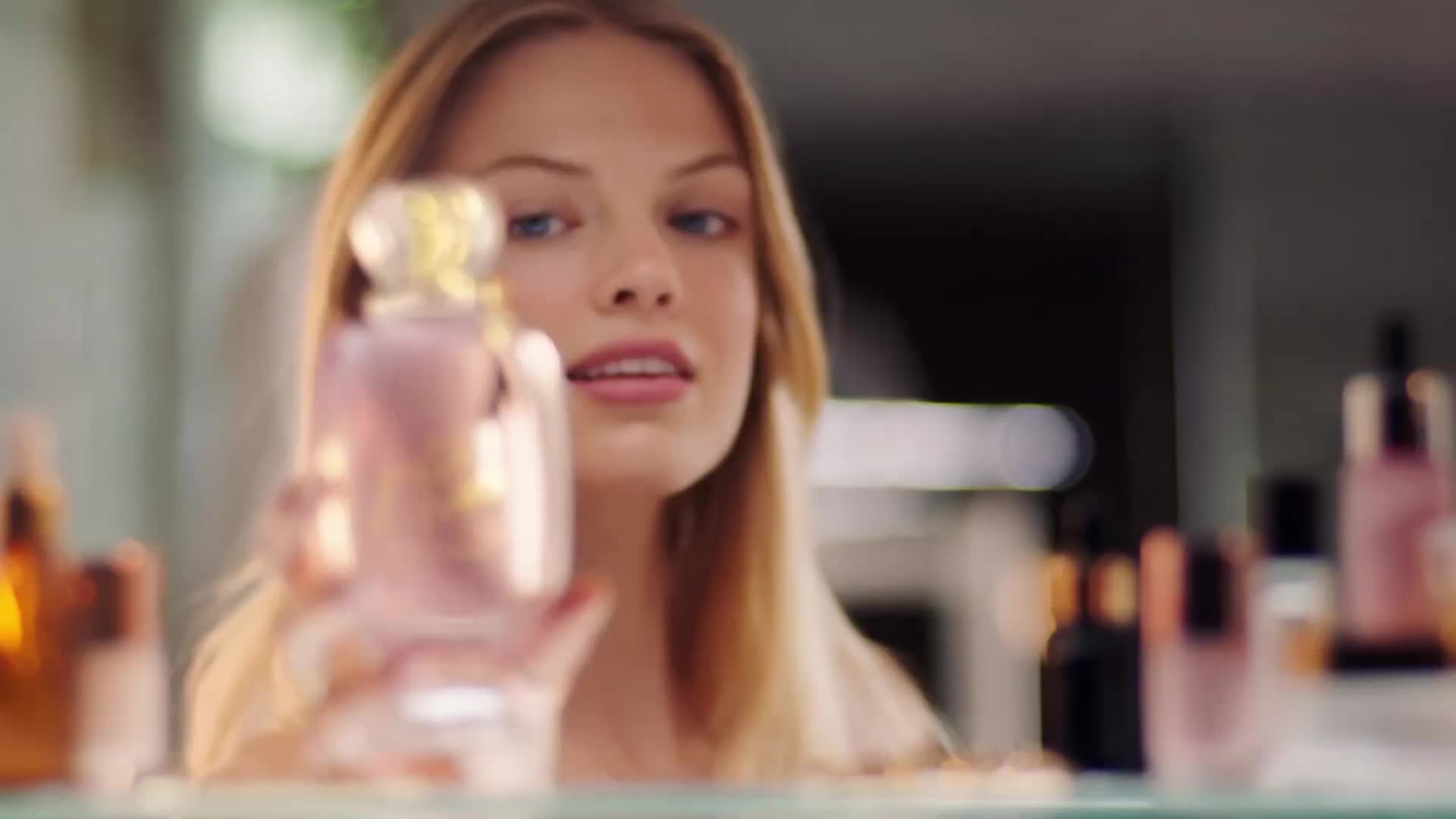 Elizabeth Arden campaigns first seen Aug 2025.