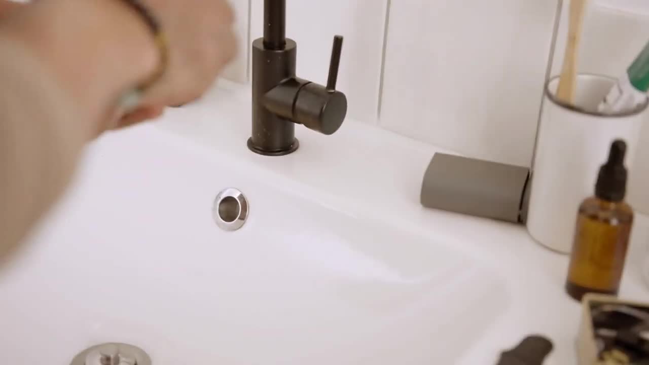 Cochlear Limited campaigns first seen Mar 2025.