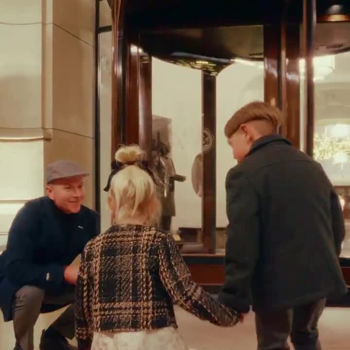 Mandarin Oriental Hotel Group campaigns first seen Nov 2025.